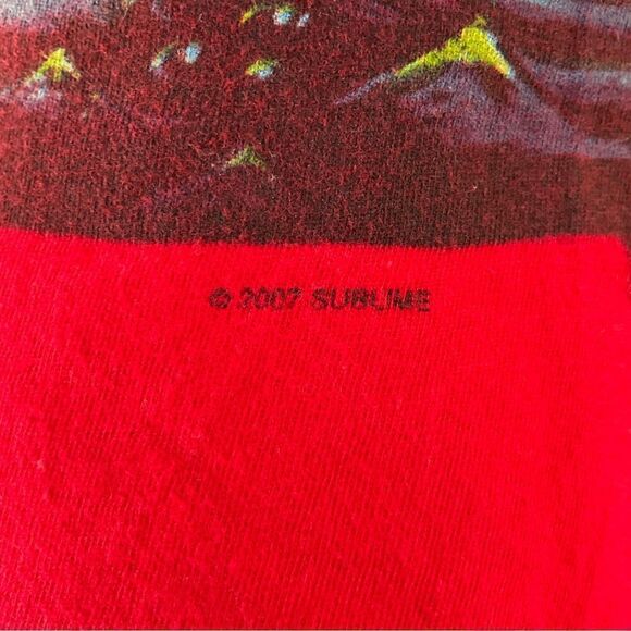 Sublime 2007 Red Everything Under The Sun Graphic T-Shirt Youth Medium - Picture 4 of 7